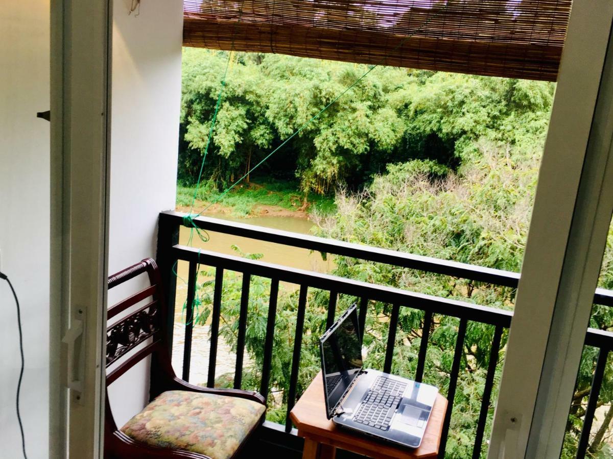 Jenushi Homestay Kandy Exteriör bild